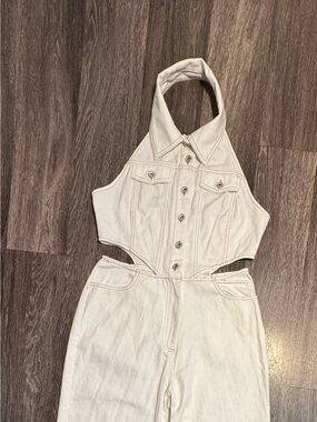 Timing Off White Jumpsuit with Sides Cut-Out Size L